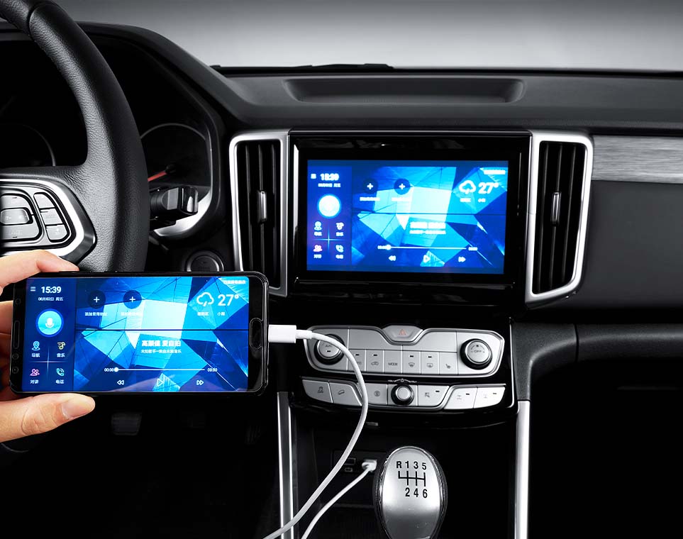 CONEXIÓN APPLE CARPLAY Y ANDROID AUTO